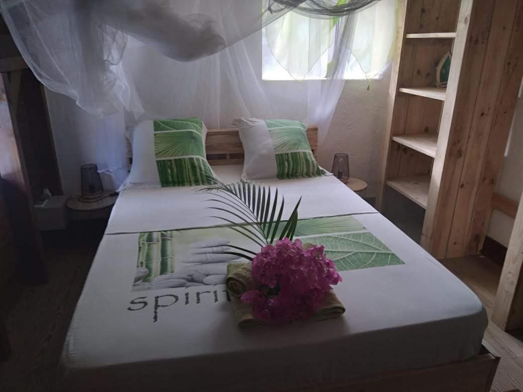 Kaz Creole Aventure Tropicale Insolite, Fibre, Jardin Et Jacuzzi Prives Saint-Francois  Eksteriør billede