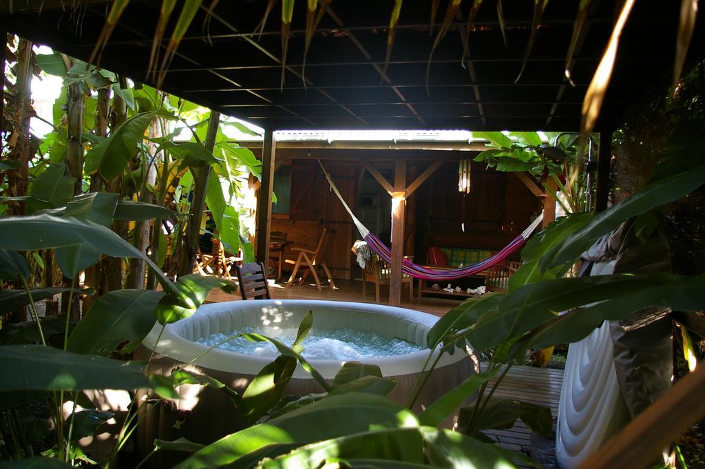 Kaz Creole Aventure Tropicale Insolite, Fibre, Jardin Et Jacuzzi Prives Saint-Francois  Eksteriør billede